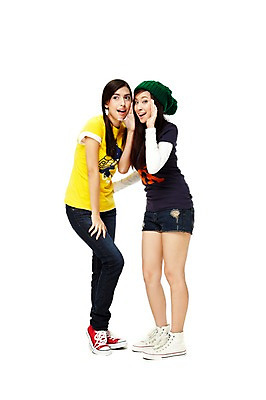 포토 JPG 스튜디오촬영 전신 외국인 모델 해외기획촬영 모자 해외 우먼라이프 라이프스타일 응시 여자 2011년태국 포즈 모션 청소년 양갈래머리 털모자 실내 서기 미소 웃음 누끼 사람 동양인 두명 라이프 10대 캐주얼 친구 우정 귓속말 여자만 십대만 십대여자만 국내포토 모자_잡화 헤어스타일 시선 잡화 옷 관계 표정 인종 내부 생활 파일형식