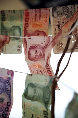 포토 JPG 해외기획촬영 아시아 2010년태국 지폐 돈 태국 사람없음 아웃포커스 동남아시아 오브젝트 외화 바트 태국지폐 국내포토 나라 촬영기법 금융 재산 파일형식