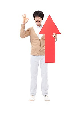 포토 JPG 스튜디오촬영 전신 라이프스타일 남자 행복 화살표 포즈 모션 성공 실내 사랑 한명 서기 웃음 들기 누끼 사람 동양인 손짓 성인 라이프 앞모습 30대 화목 기쁨 한국인 우승 OK 방향 즐거움 상승 오르기 수익 남자만 남자한명만 성인남자만 성인한명만 성인남자한명만 장년만 장년남자만 장년남자한명만 성인만 국내포토 1 감정 뷰포인트 컨셉 표정 인종 내부 생활 장년 경제 최고 파일형식