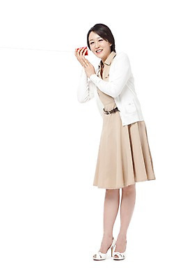 포토 JPG 스튜디오촬영 전신 라이프스타일 여자 행복 포즈 모션 실내 한명 서기 미소 웃음 들기 누끼 사람 동양인 성인 라이프 30대 놀이용품 기쁨 듣기 한국인 실전화기 즐거움 전화놀이 실전화놀이 여자만 여자한명만 성인여자만 성인한명만 성인여자한명만 장년만 장년여자만 장년여자한명만 성인만 국내포토 1 감정 놀이 표정 인종 내부 생활 장년 오브젝트 파일형식