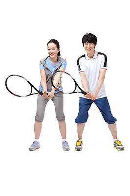 포토 JPG 스튜디오촬영 전신 라이프스타일 커플 여자 남자 스포츠용품 스포츠 포즈 모션 실내 서기 웃음 들기 누끼 사람 동양인 성인 두명 라이프 앞모습 30대 운동복 운동 구기 기쁨 한국인 테니스 라켓 테니스라켓 목표 즐거움 열정 과정 장년만 성인만 국내포토 옷 감정 뷰포인트 컨셉 관계 표정 건강 인종 내부 생활 장년 오브젝트 파일형식