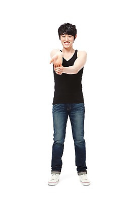 포토 JPG 스튜디오촬영 전신 라이프스타일 남자 맨라이프 포즈 모션 실내 한명 서기 미소 웃음 누끼 사람 동양인 손짓 성인 라이프 앞모습 30대 민소매 운동 스트레칭 기쁨 한국인 청바지 목표 즐거움 열정 체조 과정 남자만 남자한명만 성인남자만 성인한명만 성인남자한명만 장년만 장년남자만 장년남자한명만 성인만 국내포토 1 감정 뷰포인트 컨셉 상의 바지 표정 건강 인종 내부 생활 장년 파일형식