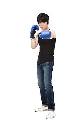 포토 JPG 스튜디오촬영 전신 라이프스타일 남자 스포츠용품 스포츠 맨라이프 포즈 모션 실내 한명 서기 미소 웃음 누끼 사람 동양인 손짓 성인 라이프 앞모습 30대 민소매 운동 권투 기쁨 한국인 글러브 청바지 권투글러브 목표 즐거움 열정 권투용품 과정 남자만 남자한명만 성인남자만 성인한명만 성인남자한명만 장년만 장년남자만 장년남자한명만 성인만 국내포토 1 감정 뷰포인트 장갑 컨셉 상의 바지 표정 건강 인종 내부 생활 장년 격투기 오브젝트 파일형식