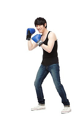 포토 JPG 스튜디오촬영 전신 라이프스타일 남자 스포츠용품 스포츠 맨라이프 포즈 모션 실내 한명 서기 미소 웃음 누끼 사람 동양인 손짓 성인 라이프 30대 민소매 운동 권투 기쁨 한국인 글러브 청바지 권투글러브 목표 즐거움 열정 권투용품 과정 남자만 남자한명만 성인남자만 성인한명만 성인남자한명만 장년만 장년남자만 장년남자한명만 성인만 국내포토 1 감정 장갑 컨셉 상의 바지 표정 건강 인종 내부 생활 장년 격투기 오브젝트 파일형식