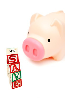 포토 JPG 스튜디오촬영 문자 알파벳 영어 분홍색 컬러 생활용품 대문자 실내 사람없음 목재 아웃포커스 금융 경제 단어 쌓기 귀여움 블록 저축 돼지저금통 저금통 절약 SAVE 국내포토 나무 컨셉 재료 모션 촬영기법 내부 오브젝트 파일형식