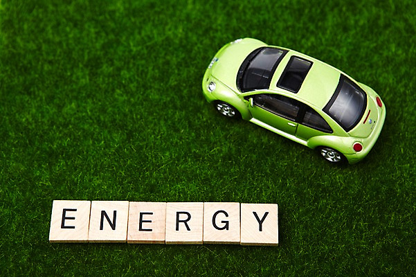 포토 JPG 스튜디오촬영 문자 알파벳 영어 컬러 자동차 대문자 실내 잔디 사람없음 목재 초록색 단어 하이앵글 블록 미니어처 에너지 작음 오브젝트 친환경 미니카 국내포토 나무 식물 육상교통 뷰포인트 재료 내부 모형 환경 크기 파일형식