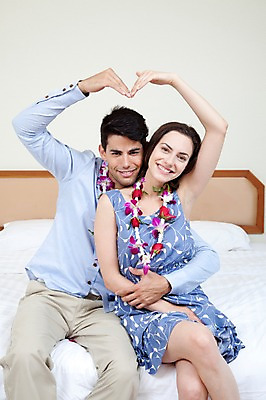 포토 JPG 서양인 외국인 해외기획촬영 해외 라이프스타일 부부 커플 여자 2011년태국 남자 행복 여유 커플라이프 여행 포즈 신혼부부 모션 호텔 숙소 휴가 휴식 실내 사랑 미소 웃음 사람 앉기 손짓 20대 성인 두명 라이프 앞모습 소풍 침실 방 신혼여행 하트 침대 빌라 즐거움 휴양지 풀빌라 청년만 성인만 국내포토 모양 감정 뷰포인트 가구 결혼 컨셉 관계 주택 표정 인종 청년 내부 생활 야외활동 장소 신혼 파일형식