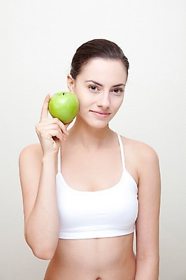 포토 JPG 스튜디오촬영 서양인 외국인 모델 해외기획촬영 해외 우먼라이프 라이프스타일 여자 2011년태국 열매 행복 음식 포즈 과일 실내 한명 서기 웃음 사람 상반신 20대 성인 라이프 앞모습 초록색 민소매 뷰티 사과 매끈함 탱크톱 순수 즐거움 올림머리 청사과 묶은머리 청순 의료성형뷰티 여자만 여자한명만 성인여자만 청년만 청년여자만 성인한명만 청년여자한명만 성인여자한명만 성인만 국내포토 식물 1 헤어스타일 감정 뷰포인트 컬러 컨셉 상의 모션 표정 인종 청년 내부 생활 감각 파일형식