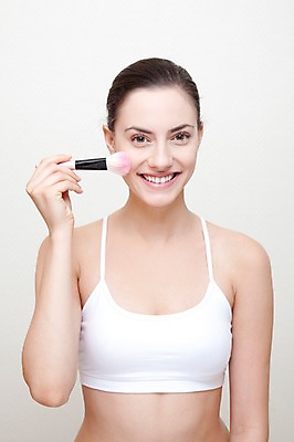 포토 JPG 스튜디오촬영 서양인 외국인 모델 해외기획촬영 해외 우먼라이프 라이프스타일 여자 2011년태국 행복 포즈 모션 실내 한명 서기 미소 웃음 사람 상반신 20대 성인 라이프 앞모습 민소매 화장 뷰티 화장용품 붓 매끈함 탱크톱 볼터치 순수 즐거움 올림머리 묶은머리 청순 의료성형뷰티 여자만 여자한명만 성인여자만 청년만 청년여자만 성인한명만 청년여자한명만 성인여자한명만 성인만 국내포토 1 헤어스타일 감정 뷰포인트 컨셉 상의 표정 인종 청년 내부 생활 미용용품 감각 파일형식