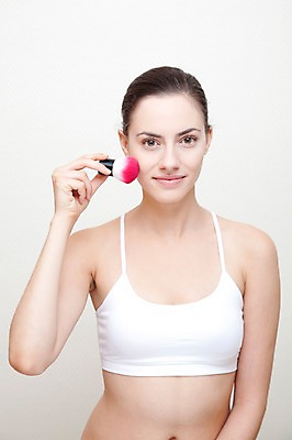 포토 JPG 스튜디오촬영 서양인 외국인 모델 해외기획촬영 해외 우먼라이프 라이프스타일 여자 2011년태국 행복 포즈 모션 실내 한명 서기 미소 웃음 사람 상반신 20대 성인 라이프 앞모습 민소매 화장 뷰티 화장용품 붓 매끈함 탱크톱 볼터치 순수 즐거움 올림머리 묶은머리 청순 의료성형뷰티 여자만 여자한명만 성인여자만 청년만 청년여자만 성인한명만 청년여자한명만 성인여자한명만 성인만 국내포토 1 헤어스타일 감정 뷰포인트 컨셉 상의 표정 인종 청년 내부 생활 미용용품 감각 파일형식