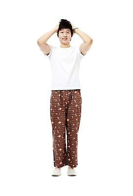 포토 JPG 스튜디오촬영 전신 학생 라이프스타일 남자 남학생 시계 포즈 모션 청소년 고등학생 아침 실내 실내화 한명 서기 누끼 사람 동양인 라이프 앞모습 10대 손들기 잠옷 한국인 기상 지각 손목시계 고민 늦잠 남자만 남자한명만 십대만 십대남자만 십대남자한명만 국내포토 주간 1 옷 감정 뷰포인트 신발 장신구 인종 내부 생활 잠 파일형식