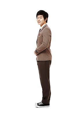 포토 JPG 스튜디오촬영 전신 학생 남자 교복 남학생 포즈 청소년 고등학생 실내 한명 서기 미소 웃음 누끼 사람 동양인 옆모습 10대 한국인 양손 예절 남자만 남자한명만 십대만 십대남자만 십대남자한명만 가지런함 국내포토 1 손 옷 뷰포인트 컨셉 모션 표정 인종 내부 파일형식