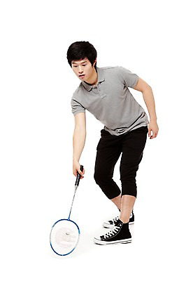 포토 JPG 스튜디오촬영 전신 학생 라이프스타일 남자 남학생 포즈 운동화 청소년 고등학생 실내 건강 한명 서기 들기 누끼 사람 동양인 라이프 앞모습 10대 운동복 운동 한국인 라켓 배드민턴라켓 셔틀콕 스니커즈 생활체육 체육복 배드민턴 리시브 남자만 남자한명만 십대만 십대남자만 십대남자한명만 국내포토 1 옷 스포츠용품 뷰포인트 신발 모션 인종 내부 생활 구기 체육 파일형식