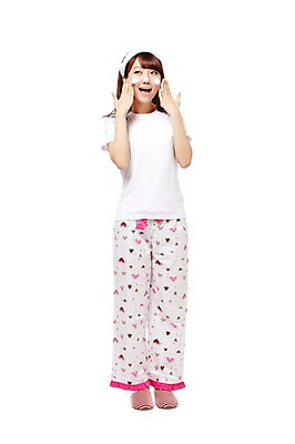 포토 JPG 스튜디오촬영 전신 학생 우먼라이프 라이프스타일 긴머리 여학생 여자 포즈 모션 청소년 고등학생 아침 실내 실내화 한명 서기 미소 웃음 누끼 사람 동양인 손짓 라이프 앞모습 10대 뷰티 거품 잠옷 한국인 기상 머리띠 세수 여자만 여자한명만 십대만 십대여자만 십대여자한명만 국내포토 주간 1 헤어스타일 옷 뷰포인트 신발 장신구 표정 인종 내부 생활 청결 파일형식 자연요소 위생
