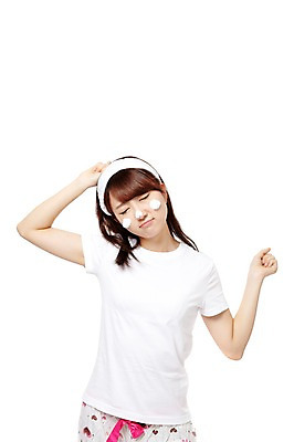 포토 JPG 스튜디오촬영 학생 우먼라이프 라이프스타일 긴머리 여학생 여자 포즈 모션 청소년 고등학생 아침 실내 한명 누끼 사람 동양인 상반신 라이프 앞모습 10대 뷰티 손들기 눈감음 거품 잠옷 한국인 기상 머리띠 세수 기지개 여자만 여자한명만 십대만 십대여자만 십대여자한명만 국내포토 주간 1 헤어스타일 옷 뷰포인트 장신구 인종 내부 생활 청결 파일형식 자연요소 위생