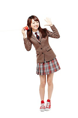 포토 JPG 스튜디오촬영 전신 학생 여학생 여자 교복 포즈 청소년 고등학생 실내 손바닥 한명 서기 미소 웃음 들기 누끼 사람 동양인 손짓 앞모습 10대 눈감음 듣기 한국인 실전화기 통화 전화놀이 여자만 여자한명만 십대만 십대여자만 십대여자한명만 국내포토 1 손 옷 뷰포인트 모션 놀이 표정 인종 내부 파일형식