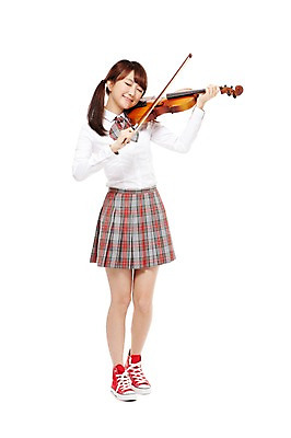 포토 JPG 스튜디오촬영 전신 학생 여학생 여자 교복 음악 포즈 연주 청소년 양갈래머리 고등학생 현악기 실내 한명 서기 미소 웃음 누끼 사람 동양인 앞모습 10대 눈감음 한국인 바이올린 음악교육 여자만 여자한명만 십대만 십대여자만 십대여자한명만 국내포토 1 헤어스타일 옷 교육 악기 뷰포인트 모션 문화예술 표정 인종 내부 파일형식