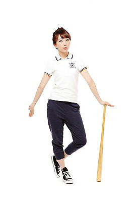 포토 JPG 스튜디오촬영 전신 학생 라이프스타일 여학생 여자 스포츠 포즈 운동화 모션 청소년 고등학생 실내 건강 한명 서기 누끼 사람 동양인 라이프 앞모습 10대 운동복 운동 야구 한국인 야구방망이 스니커즈 생활체육 체육복 여자만 여자한명만 십대만 십대여자만 십대여자한명만 국내포토 1 옷 뷰포인트 신발 인종 내부 생활 구기 야구용품 체육 파일형식