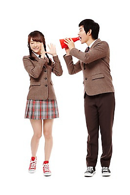 포토 JPG 스튜디오촬영 전신 학생 여학생 여자 남자 교복 남학생 포즈 응원 청소년 양갈래머리 고등학생 실내 손바닥 서기 미소 웃음 들기 누끼 사람 동양인 손짓 두명 10대 친구 확성기 외침 한국인 응원용품 찡그림 시끄러움 소음 십대만 국내포토 헤어스타일 손 옷 관계 모션 표정 인종 내부 소리 오브젝트 파일형식