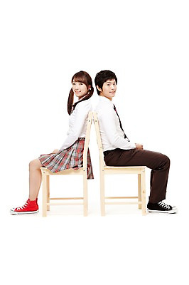 포토 JPG 스튜디오촬영 전신 학생 여학생 여자 남자 교복 남학생 포즈 의자 청소년 양갈래머리 고등학생 실내 미소 웃음 누끼 사람 앉기 동양인 두명 옆모습 10대 친구 기댐 한국인 등돌리기 맞대기 십대만 국내포토 헤어스타일 옷 뷰포인트 가구 관계 모션 표정 인종 내부 파일형식