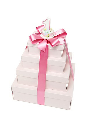 포토 JPG 스튜디오촬영 리본 분홍색 컬러 포장 초 실내 선물포장 선물 누끼 이벤트 사람없음 장식 선물상자 상자 케이크 오브젝트 국내포토 디저트 내부 파일형식