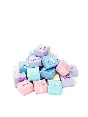 포토 JPG 스튜디오촬영 리본 포장 실내 선물포장 선물 이벤트 사람없음 장식 선물상자 상자 미니어처 오브젝트 미니 국내포토 내부 모형 파일형식