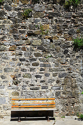 포토 JPG 주간 해외풍경 해외 건축물 벽 외국문화 벤치 의자 유적 중동 유적지 이스탄불 석조 사람없음 야외 성 옛터 성벽 터키문화 루멜리히사르 튀르키예 국내포토 자연요소 동양문화 전통 건축 나라 아시아 문화 가구 고건축 풍경 파일형식