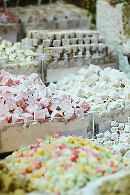 포토 JPG 해외풍경 해외 음식 외국문화 식재료 재료 중동 이스탄불 종류 사람없음 아웃포커스 판매 상점 전시 다양 시장 향신료 터키문화 향료 재래시장 이집션바자르 향료시장 튀르키예 국내포토 동양문화 나라 아시아 문화 다수 촬영기법 풍경 향기 냄새 향미료 파일형식