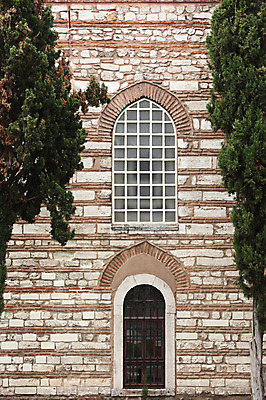 포토 JPG 주간 나무 식물 해외풍경 해외 건축물 건축 벽 외국문화 유적 중동 건축양식 창문 해외건축 서양건축 유적지 이스탄불 석조 외벽 풍경 사람없음 야외 건물 궁전 문화재 돌_바위 아치 터키문화 창살 토프카프궁전 튀르키예 국내포토 자연요소 동양문화 전통 나라 아시아 문화 고건축 파일형식