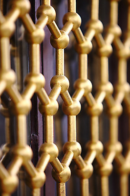 포토 JPG 건축물 건축 컬러 외국문화 백그라운드 무늬 패턴 중동 이스탄불 근접촬영 사람없음 아웃포커스 문 금속 궁전 금색 터키문화 철문 토프카프궁전 튀르키예 국내포토 동양문화 나라 아시아 문화 뷰포인트 고건축 재질 촬영기법 파일형식