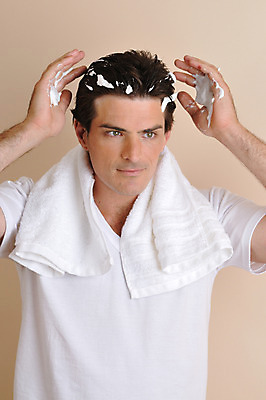 포토 JPG 서양인 외국인 라이프스타일 헤어스타일 남자 맨라이프 티셔츠 실내 한명 사람 손짓 성인 라이프 30대 손들기 머리손질 무스 남자만 남자한명만 성인남자만 성인한명만 성인남자한명만 장년만 장년남자만 장년남자한명만 성인만 국내포토 1 셔츠 모션 인종 내부 생활 장년 뷰티 파일형식