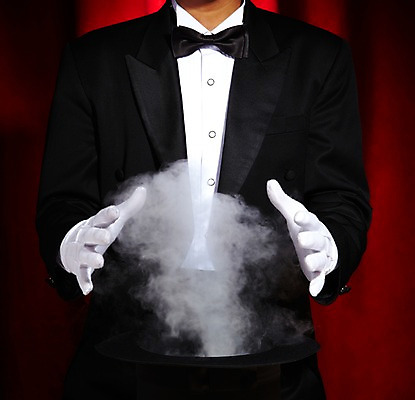 포토 JPG 스튜디오촬영 손 잡화 남자 장갑 신체 나비넥타이 실내 한명 손짓 성인 신체부위 마술 마술사 커튼 연기 마술도구 마술사모자 마술사복장 흰장갑 성인만 국내포토 모자_잡화 1 옷 모션 넥타이 사람 내부 도구 파일형식