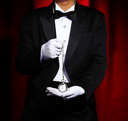 포토 JPG 스튜디오촬영 잡화 남자 시계 장갑 나비넥타이 실내 한명 성인 마술 마술사 커튼 회중시계 마술사복장 흰장갑 남자만 남자한명만 성인남자만 성인만 국내포토 1 옷 넥타이 사람 내부 파일형식