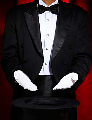 포토 JPG 스튜디오촬영 손 잡화 남자 장갑 신체 나비넥타이 실내 한명 손짓 성인 신체부위 마술 마술사 커튼 마술봉 마술도구 마술사모자 마술사복장 흰장갑 성인만 국내포토 모자_잡화 1 옷 모션 넥타이 사람 내부 도구 파일형식