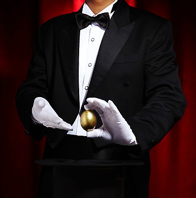 포토 JPG 스튜디오촬영 손 잡화 남자 장갑 신체 나비넥타이 실내 한명 손짓 성인 신체부위 계란 알 마술 마술사 커튼 마술도구 황금알 마술사모자 마술사복장 흰장갑 성인만 국내포토 모자_잡화 1 옷 모션 넥타이 사람 내부 도구 파일형식