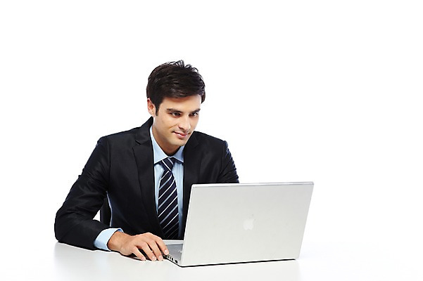 포토 JPG 스튜디오촬영 서양인 외국인 해외기획촬영 직업 해외 응시 2011년태국 남자 포즈 비즈니스 모션 넥타이 실내 한명 미소 웃음 누끼 사람 앉기 정장 상반신 20대 성인 앞모습 비즈니스라이프 노트북 컴퓨터 업무 작업 직장인 비즈니스맨 작업실 전문직 분석가 분석전문가 애널리스트 남자만 남자한명만 성인남자만 청년만 청년남자만 청년남자한명만 성인한명만 성인남자한명만 성인만 국내포토 1 라이프스타일 시선 잡화 옷 뷰포인트 표정 인종 청년 내부 전자제품 파일형식