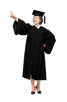 포토 JPG 스튜디오촬영 전신 모델 라이프스타일 응시 여자 노년 할머니 허리손 포즈 학사모 졸업 성공 졸업식 실내 한명 서기 미소 웃음 누끼 사람 동양인 손짓 라이프 실버라이프 노후 기쁨 한국인 검지손가락 축하 가리킴 가운 졸업가운 실버 결과 60대 즐거움 노인대학 여자만 여자한명만 노인만 노인여자만 노인여자한명만 평생교육 국내포토 모자_잡화 1 시선 옷 교육 감정 컨셉 손가락 모션 표정 인종 성인 내부 생활 대학교 성인만 파일형식