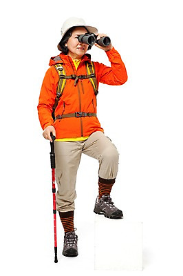 포토 JPG 스튜디오촬영 전신 모델 모자 라이프스타일 응시 여자 노년 할머니 여유 스포츠 포즈 가방 배낭 지팡이 레저용품 레저 실내 건강 한명 서기 미소 웃음 들기 누끼 사람 동양인 취미 라이프 레포츠 실버라이프 노후 운동 걷기 건강관리 등산 트래킹 쌍안경 망원경 한국인 관찰 실버 60대 등산복 즐거움 관측 등산용품 등산가방 등산모자 다리들기 여자만 여자한명만 노인만 노인여자만 노인여자한명만 국내포토 모자_잡화 1 시선 잡화 옷 감정 모션 표정 관리 인종 성인 내부 생활 레포츠용품 성인만 파일형식