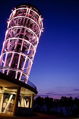 포토 JPG 나무 식물 해외풍경 해외 건축물 현대건축 건축 실루엣 아시아 야경 조명 사람없음 야외 건물 빛 도시풍경 탑 일본 어둠 저녁 가마쿠라 에노시마 국내포토 나라 촬영기법 풍경 도시 야간 파일형식 풍경_경치