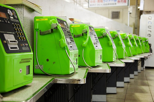 포토 JPG 해외풍경 해외 시설물 공공시설 아시아 통신 실내 풍경 사람없음 도시풍경 일본 통신기기 원근감 전화기 공중전화 통화 편의시설 국내포토 건축물 나라 뷰포인트 모션 내부 기계 도시 시설 파일형식