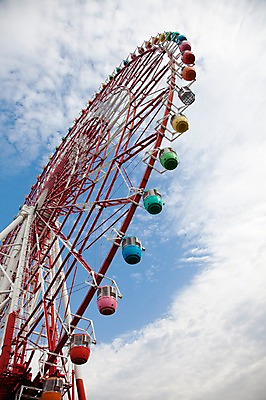 포토 JPG 주간 구름 해외풍경 해외 아시아 로우앵글 하늘 풍경 사람없음 야외 도시풍경 일본 놀이공원 동경 도쿄 놀이기구 순환 대관람차 오다이바 국내포토 자연요소 나라 뷰포인트 모션 테마파크 도시 파일형식
