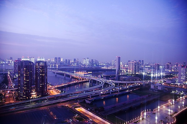 포토 JPG 구름 해외풍경 해외 시설물 건축물 아시아 바다 야경 하늘 조명 빌딩 사람없음 야외 건물 빛 도시풍경 탑 일본 고층빌딩 어둠 일몰 동경 도시 도심 도쿄 저녁 해안도시 오다이바 도쿄타워 해상도시 가교 국내포토 자연요소 건축 나라 풍경 노을 야간 파일형식 풍경_경치