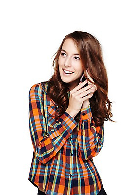 포토 JPG 스튜디오촬영 서양인 외국인 백인 모델 해외기획촬영 우먼라이프 라이프스타일 긴머리 응시 여자 2011년태국 패션 포즈 남방 통신 모션 모바일 무선통신 실내 한명 서기 미소 웃음 들기 누끼 사람 상반신 20대 성인 라이프 앞모습 스마트폰 통신기기 가을 전화기 웨이브 통화 여자만 여자한명만 성인여자만 청년만 청년여자만 성인한명만 청년여자한명만 성인여자한명만 성인만 국내포토 1 헤어스타일 시선 계절 뷰포인트 셔츠 표정 인종 청년 내부 생활 핸드폰 스마트기기 기계 파일형식