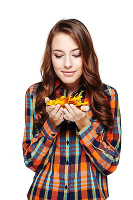 포토 JPG 스튜디오촬영 서양인 외국인 식물 백인 모델 해외기획촬영 우먼라이프 라이프스타일 긴머리 응시 여자 2011년태국 패션 컬러 포즈 남방 낙엽 잎 모션 나뭇잎 실내 한명 서기 미소 웃음 들기 누끼 사람 상반신 20대 성인 라이프 앞모습 노란색 가을 웨이브 은행잎 여자만 여자한명만 성인여자만 청년만 청년여자만 성인한명만 청년여자한명만 성인여자한명만 성인만 국내포토 1 헤어스타일 시선 계절 뷰포인트 셔츠 표정 인종 청년 내부 생활 파일형식