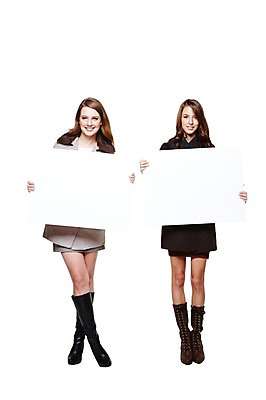 포토 JPG 스튜디오촬영 전신 서양인 외국인 백인 모델 해외기획촬영 우먼라이프 라이프스타일 긴머리 배너 여자 2011년태국 패션 포즈 겨울 모션 안내 사각프레임 광고판 알림판 부츠 실내 서기 미소 웃음 들기 누끼 사람 20대 성인 두명 라이프 앞모습 친구 치마 재킷 코트 미니스커트 알림 웨이브 공지사항 여자만 성인여자만 청년만 청년여자만 성인만 소식_알림 국내포토 헤어스타일 계절 뷰포인트 신발 컨셉 관계 하의 프레임 표정 인종 청년 내부 생활 사각형 외투 판 파일형식