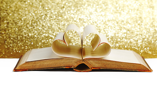 포토 JPG 해외이미지 종이 백그라운드 사랑 사람없음 책 낭만 하트 카피스페이스 해외202004 해외202105 해외포토 모양 감정 컨셉 공백 파일형식