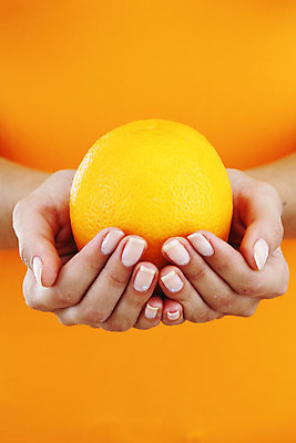 포토 JPG 해외이미지 1 라이프스타일 손 음식 분홍색 백그라운드 잎 신체 다이어트 오렌지 과일 부분 손가락 자연 귤 건강 손바닥 3 선물 사람없음 약 침묵 흰색 신선 잡기 원형 사발 달콤 손톱 먹기 가득함 오브젝트 싱글 상쾌 슛 팔 고립 숙성 유일 해외202004 해외202105 해외포토 도형 식물 감정 컬러 의학 모션 생활 신체부위 소리 사기그릇 맛 생태계 파일형식