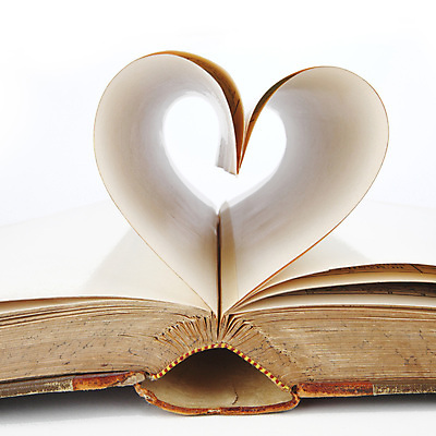 포토 JPG 해외이미지 종이 백그라운드 사랑 사람없음 책 낭만 하트 카피스페이스 해외202004 해외202105 해외포토 모양 감정 컨셉 공백 파일형식