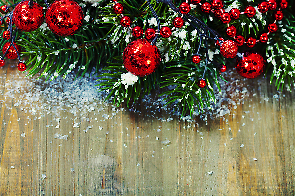 포토 JPG 해외이미지 잎 크리스마스장식 크리스마스 크리스마스용품 실내 사람없음 눈 구슬 나무바닥 카피스페이스 크리스마스배경 해외202004 해외포토 자연요소 식물 기념일 백그라운드 날씨 바닥 내부 공백 용품 파일형식