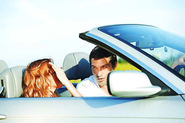 포토 JPG 해외이미지 백인 학생 라이프스타일 커플 여자 남자 행복 여행 백그라운드 2 자동차 자연 유리 하늘 모바일 휴가 함께함 관리 미소 사람 소년 성인 야외 두명 여름 파란색 친구 청춘 우정 기쁨 자유 흰색 춤 오픈카 스타일 해외202004 해외202105 해외포토 서양인 계절 감정 어린이 육상교통 컬러 컨셉 관계 승용차 재질 문화예술 표정 생활 생태계 파일형식